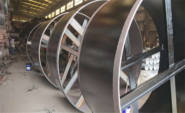 1820mm螺旋鋼管,鋼材場(chǎng)1120mm螺旋焊管,鍍鋅鋼管,旋挖樁鋼護(hù)筒廠家