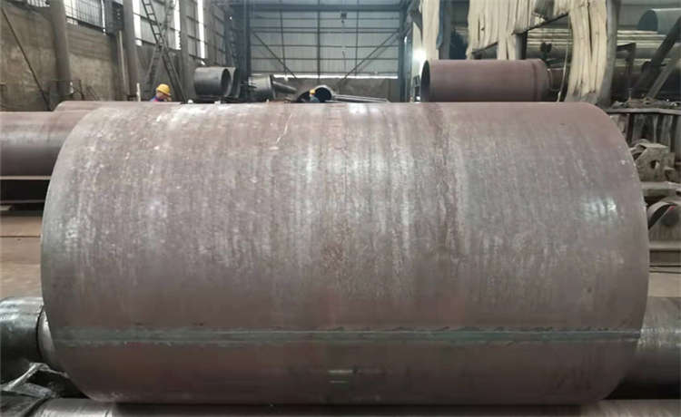 2950 DN2200螺旋鋼管，清遠(yuǎn)1836螺旋鋼管，1200mm鋼管樁，鋼材場(chǎng)防腐螺旋管廠家